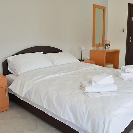 Deltix Apartments Вршац Экстерьер фото
